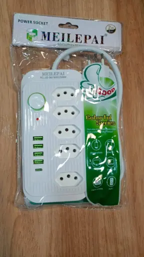Régua 5 Tomadas e 3 USB e TPC 2M CB-62